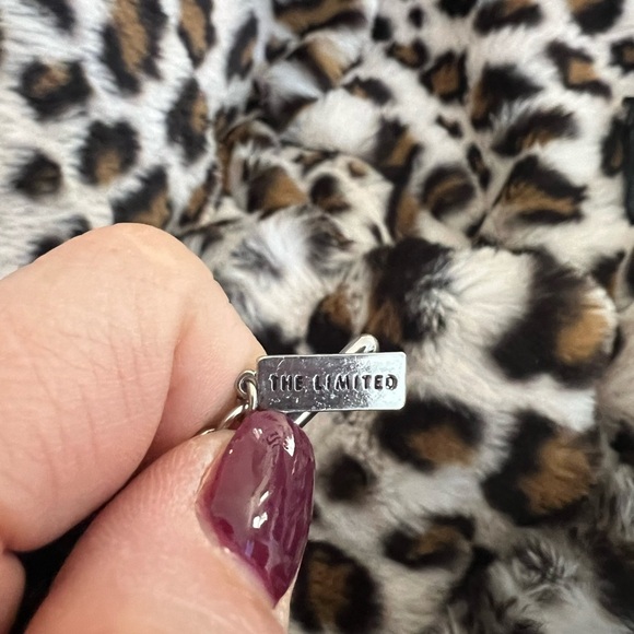 The Limited Bracelet - Picture 4 of 4